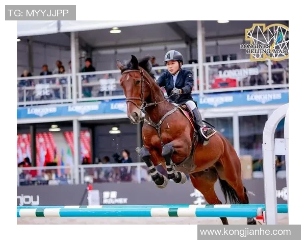 北京排球队在大师赛中的力量展现与战术分析 北京排球队在大师赛中的力量展现与战术分析